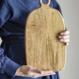 Planche à découper en bois de manguier 1