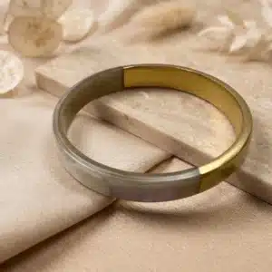 Bracelet en corne de buffle blond marbré et doré – SOYANG Paris 1
